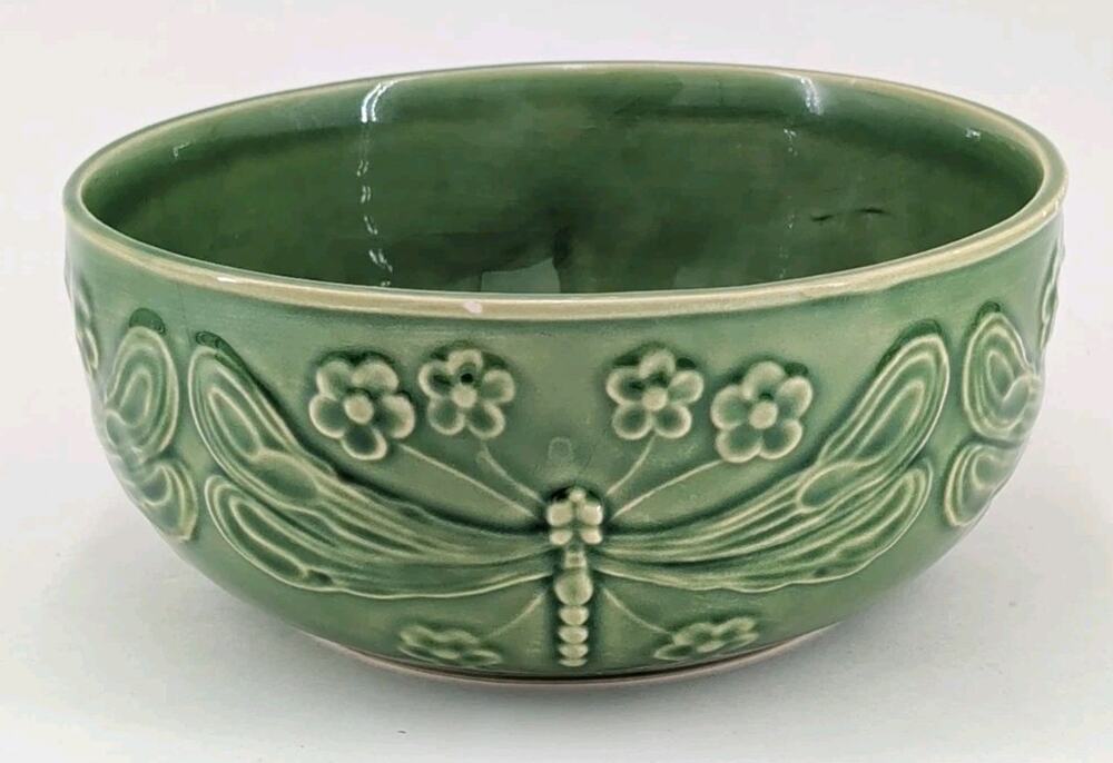 World Market Dragonfly Bowl Green Bordallo Pinheiro Portugal Serving Bowl 7 3/4